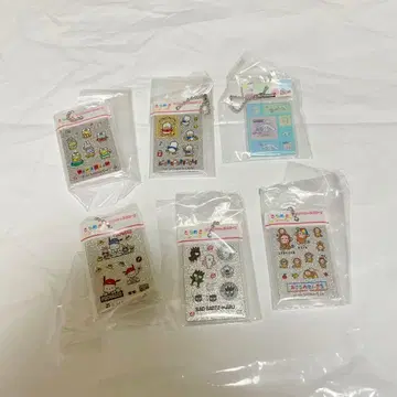 산리오 반짝임 씰 키링 세트