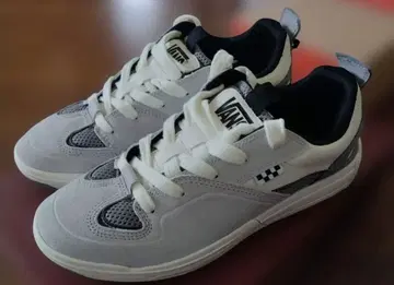 VANS SKATEBOARDING MIXXA 반스 27.5cm