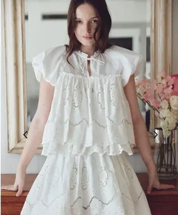 주말 The toe Freesia Blouse 화이트 M