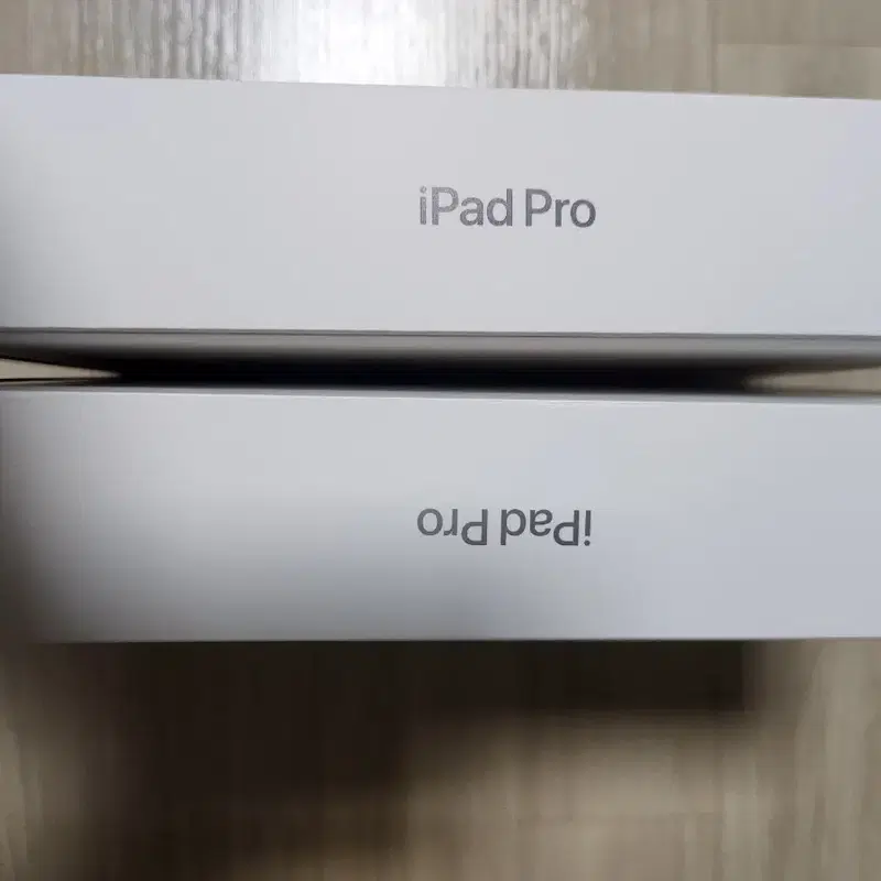 (미개봉) Apple 2025 아이패드 프로 13 m5 256GB 와이파이 팝니다