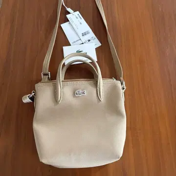 LACOSTE 베이지 숄더백