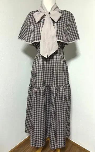 새상품 axes femme 체크 무늬 케이프 디자인 원피스