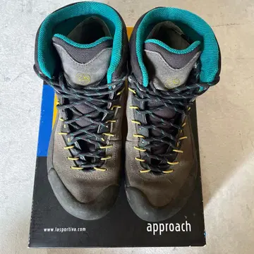 LA SPORTIVA 등산화 어프로치 슈즈