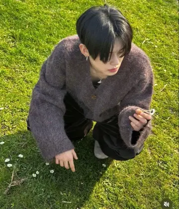 최종 가격 Sefr 모헤어 니트 가디건 TXT 영준 착용