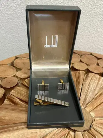 새상품급 중고 정품 던힐 dunhill 넥타이핀 & 커프스 세트 빈티지