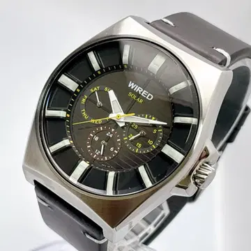 SEIKO WIRED V14J-0BD0 솔라 남성용 손목시계 364