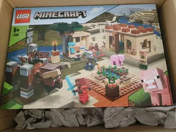 미사용 새상품 LEGO Minecraft 일리저의 습격 21160