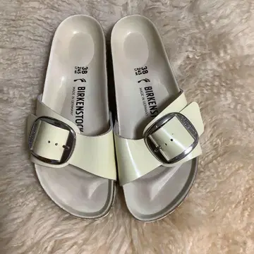 BIRKENSTOCK 마드리드 빅버클 38 에크루