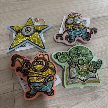 미니언즈&몬스터즈 큐빅 데코 키링