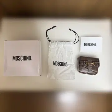 MOSCHINO 악어 엠보싱 미니 숄더백