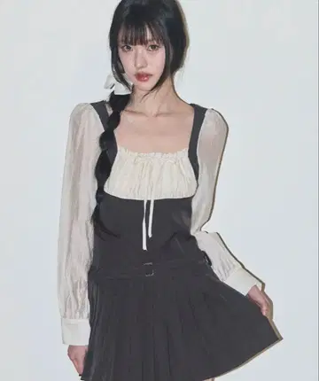ILLIGO 프레피 리본 플리츠 원피스 차콜 musinsa