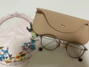 JINS 에브이 모델