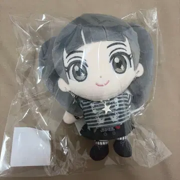 BABYMONSTER 봉제 인형 키링 로라