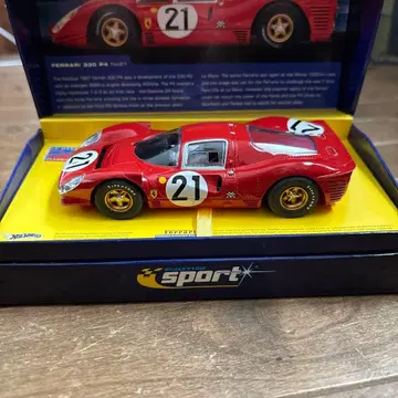 136 scalextric Ferrari 330 P4 No.21
