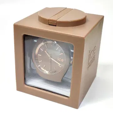 새상품 ICE WATCH 쿼츠 손목시계 여성용