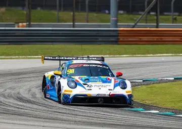 AR 1/64 포르쉐 911 GT3R 프레젠테이션 카