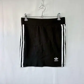 adidas Originals 라인 미니 스커트 블랙 XS 0121