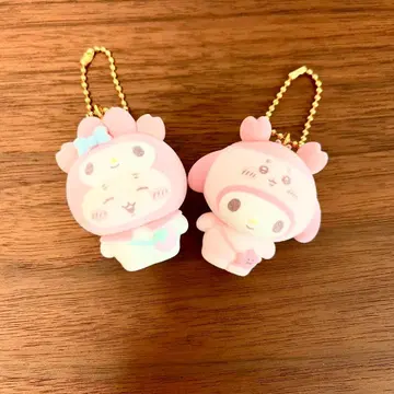 산리오 x 치이카와 플로키 마스코트 참 헌책방 x 마이멜로디 세트