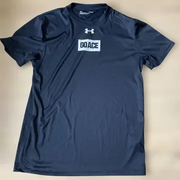 언더아머 GO ACE 티셔츠 네이비 M