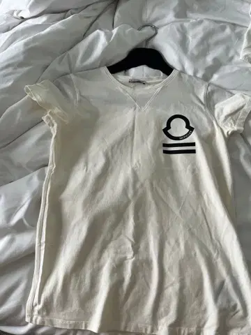 MONCLER 여성용 반팔 티셔츠 화이트