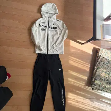 DESCENTE Move Sport 자켓 화이트 s 사이즈 후드