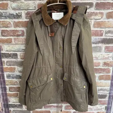 ZARA WOMAN 마운틴 후드티 카키 M 사이즈