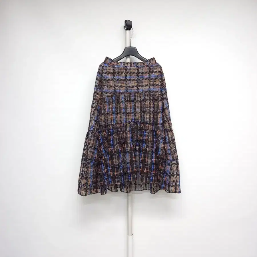 마인 MINE 춘하추 레이스아일렛 플레어 롱 스커트 61 33.44
