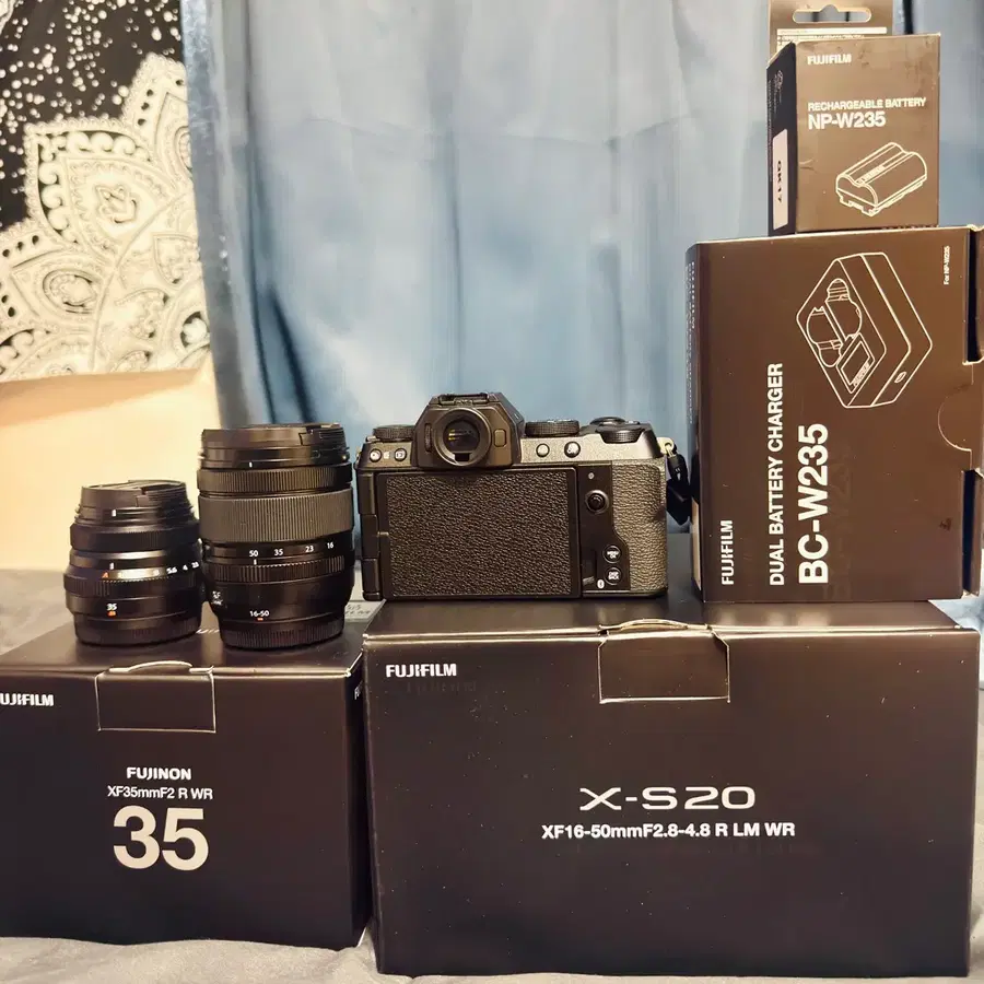 후지필름 X-S20 + XF16-50mm KIT + XF 35mm F2 R WR 거의 새상품