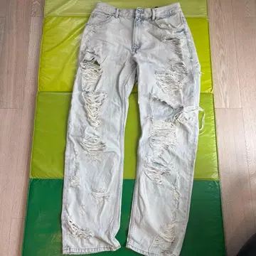 ZARA 데미지 데님 팬츠 라이트 블루 EUR40