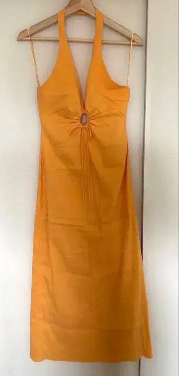 ZARA 백 오픈 롱 원피스 M 오렌지 홀터넥 조정 가능