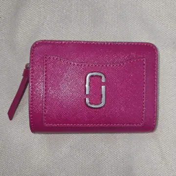 MARC JACOBS 이단 접이식 지갑