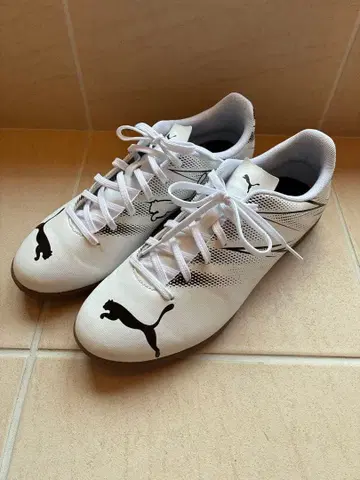 PUMA 축구 풋살 신발 화이트