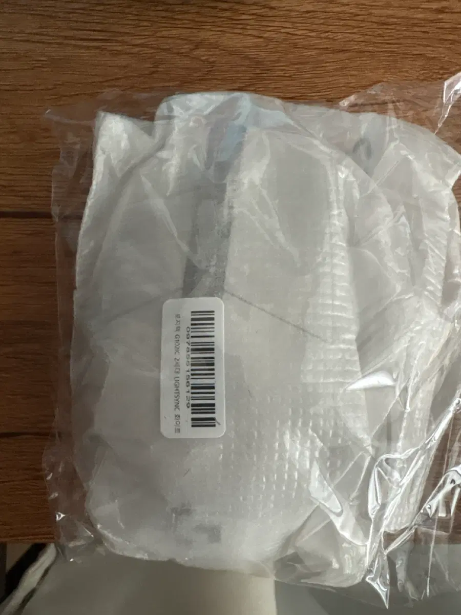 로지텍 G102C 2세대 LIGHTSYNC 화이트