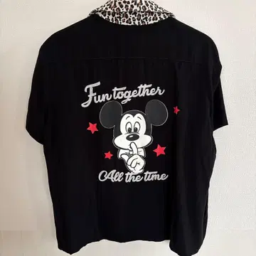 Disney Moussy 콜라보 반팔 셔츠 레오파드 옷깃