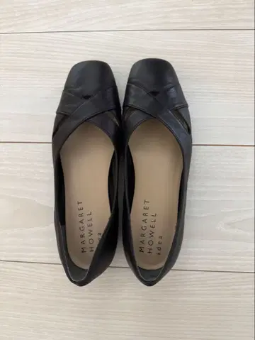 마가렛호웰 가죽 플랫슈즈 블랙 23cm