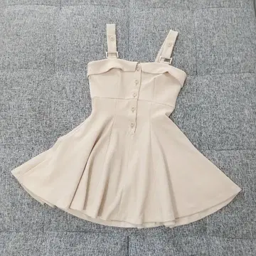 새상품급 스나이델 snidel 프론트 버튼 미니 원피스 아이보리 0
