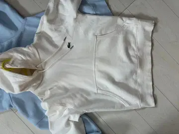 LACOSTE 후드티 화이트
