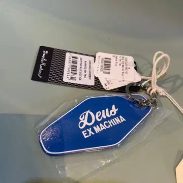 1 Deus Ex Machina Biarritz 키 태그