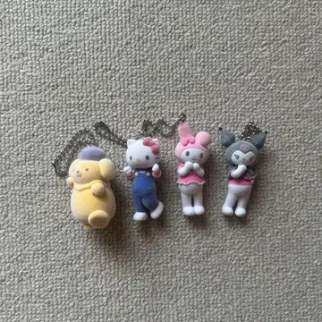산리오 라이브 캐릭터 가챠가챠 마이멜로디 키티 쿠로미 폼폼푸린