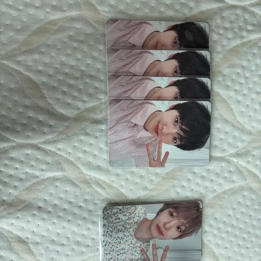 킥플립 포카