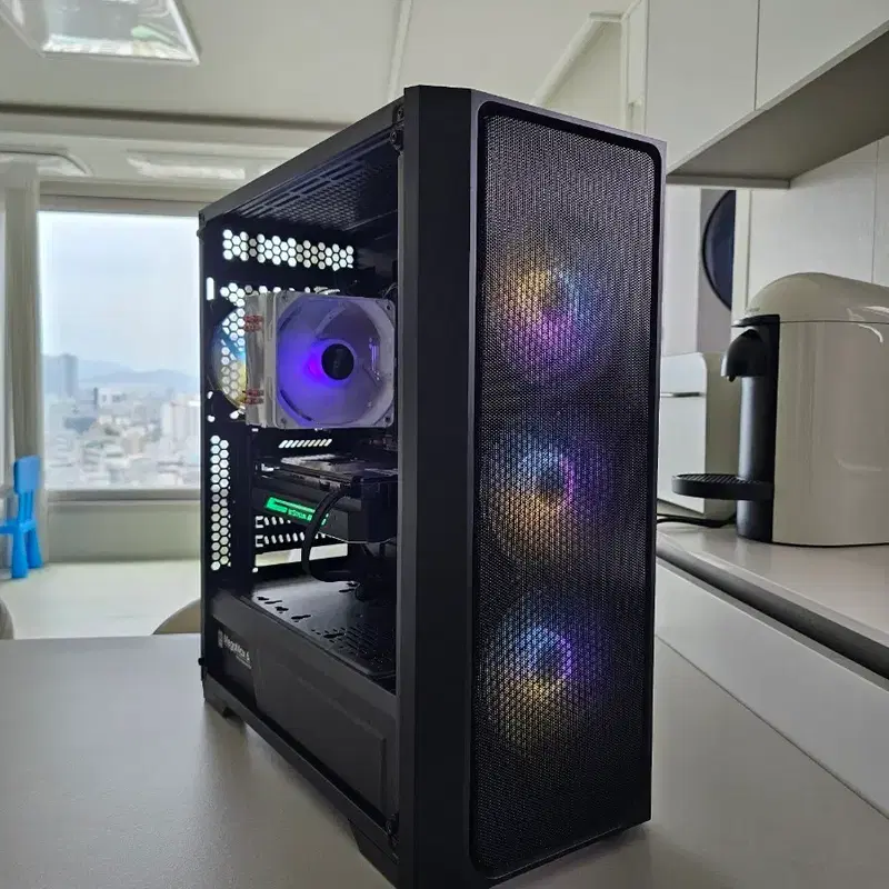 게이밍 영상 편집 컴퓨터 팝니다 라이젠 3600 / gtx1060 6g / nvme 500gb/ 16gb