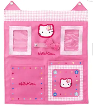 완판템 Hello Kitty x 3COINS 월 포켓 키티 쓰리코인즈