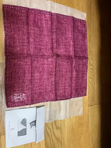 BRUNELLO CUCINELLI 포켓 치프 보르도