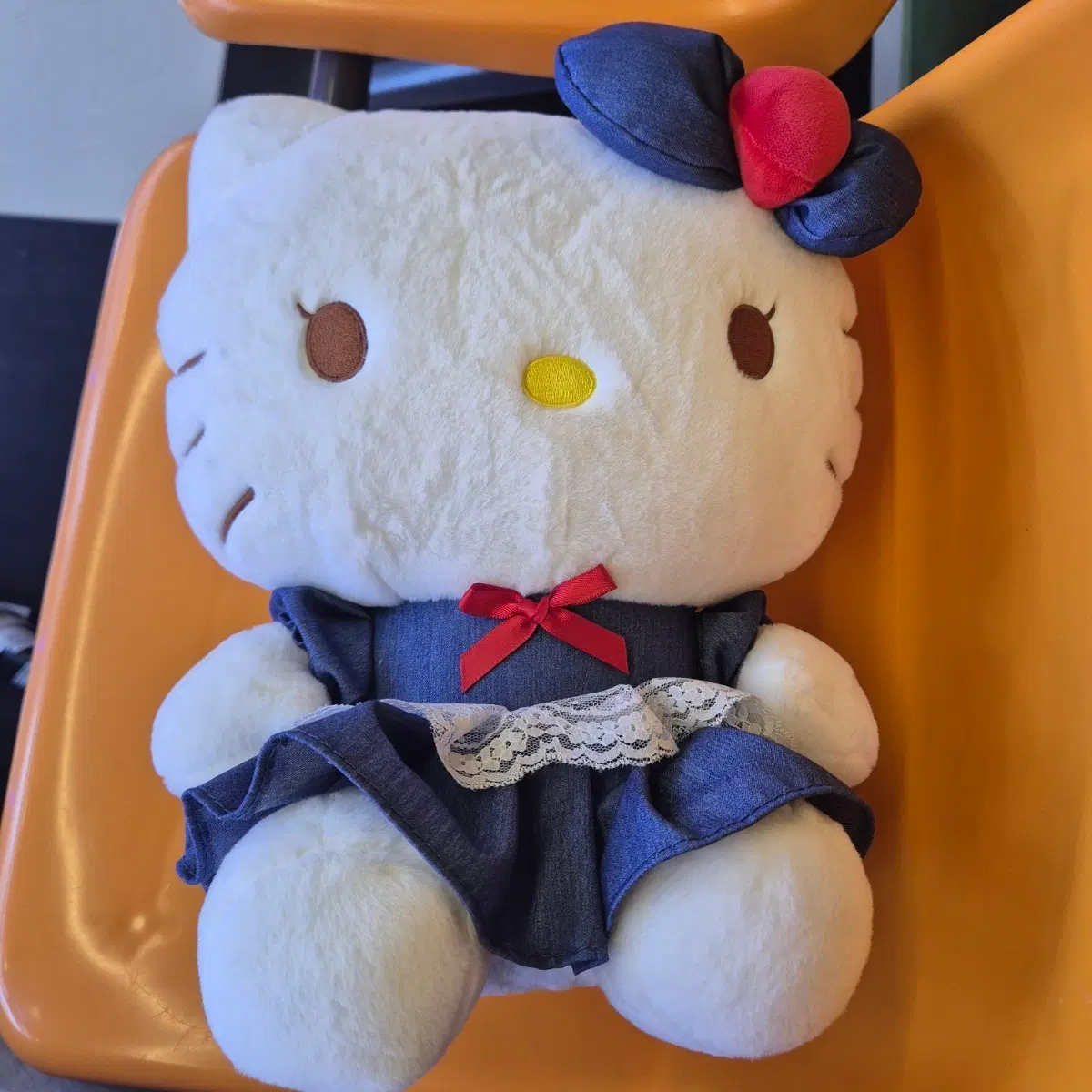 헬로키티 인형 중형