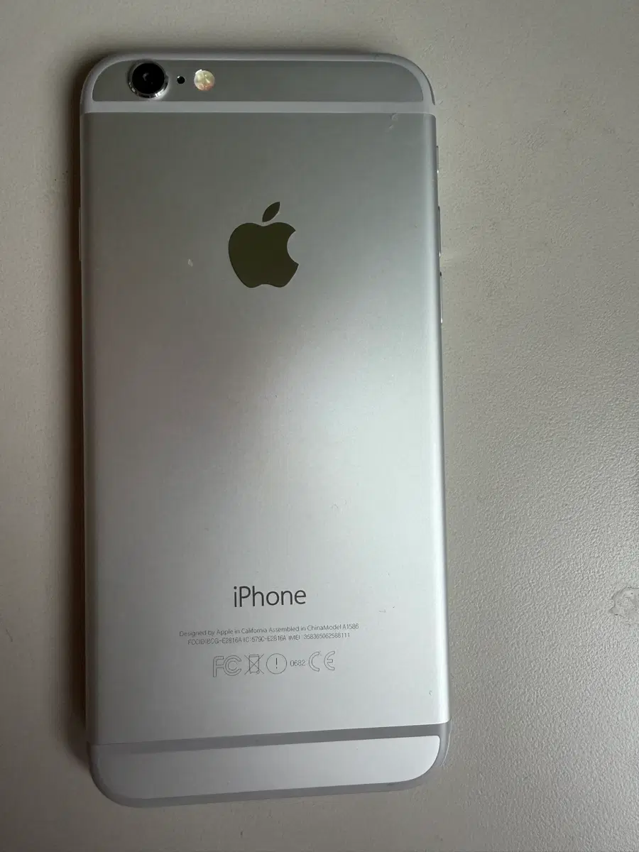 (새제품)애플 아이폰 6S 실버 16gb
