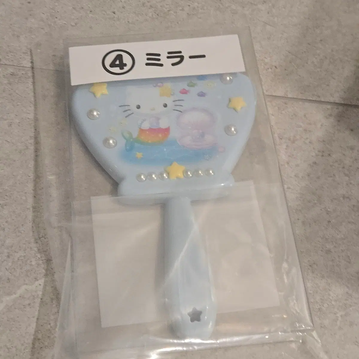산리오 헬로키티 머메이드 아타리쿠지 4번 거울 인어 키티 쿠지 4등 손거울