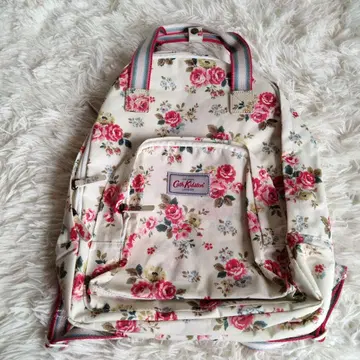 미사용 Cath Kidston 꽃무늬 백팩 플로럴