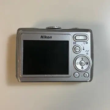 니콘 쿨픽스 P4 VR 실버 디카 nikon coolpix | 일반디카/토이카메라