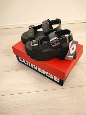 [새상품] CONVERSE ALL STAR 통굽 샌들 여성용