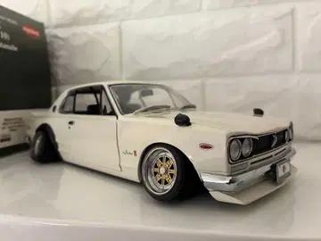 교쇼 1/18 스카이라인 하코스카 GTR 커스텀 개조품